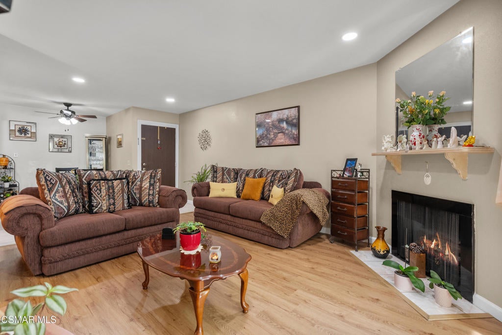 Photo of Listing #225003773