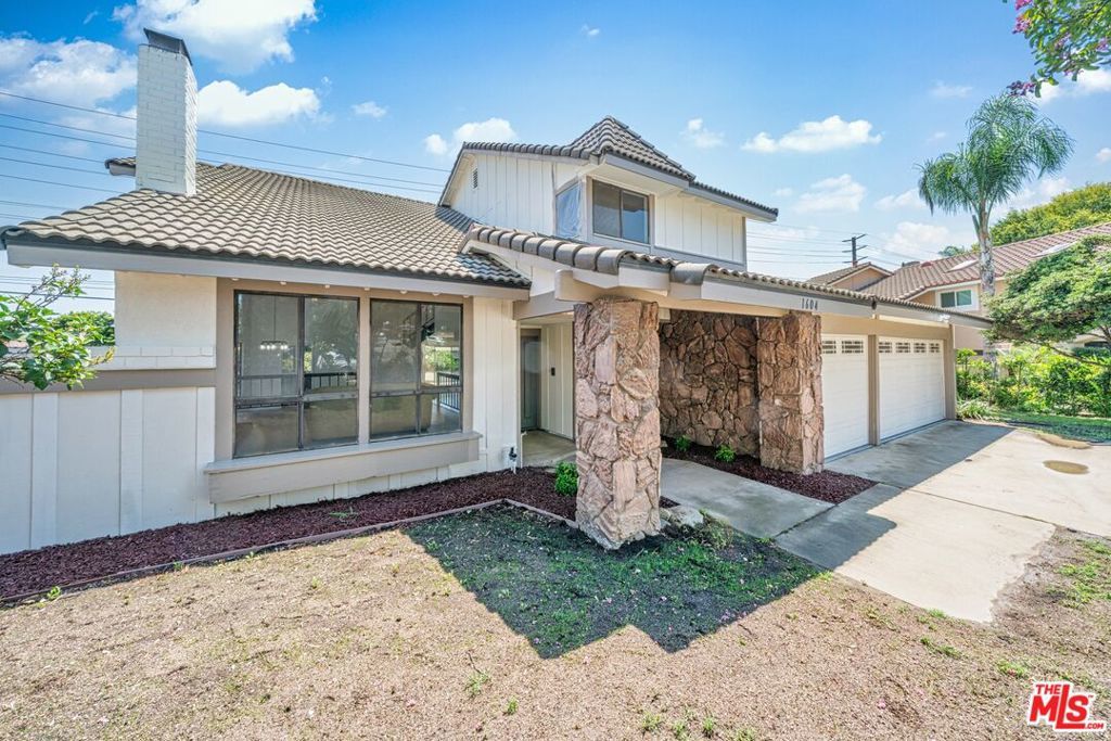 Photo of Listing #25569633