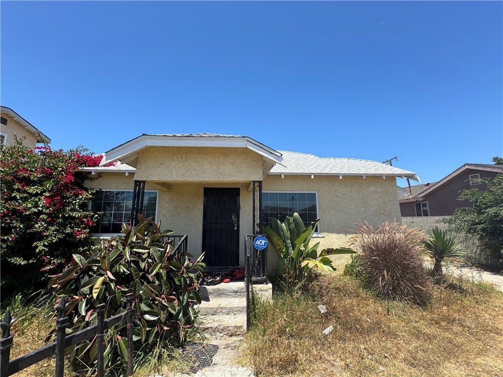 Photo of Listing #DW25167875