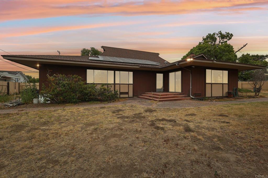 Photo of Listing #PTP2505664