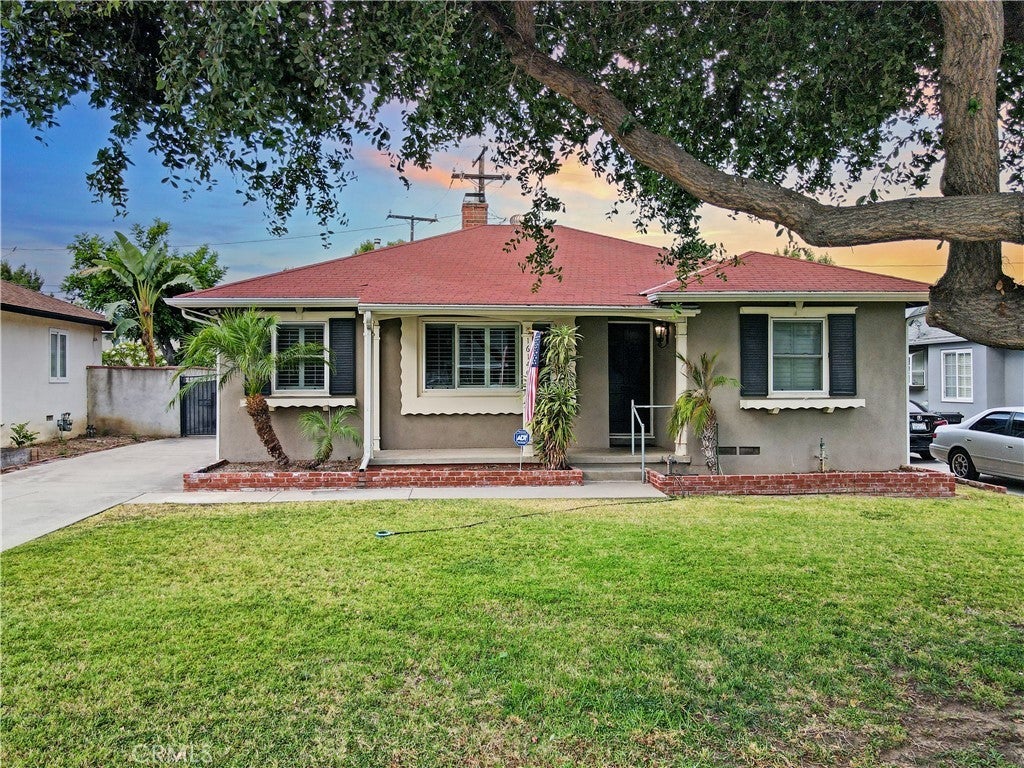 Photo of Listing #DW25168023