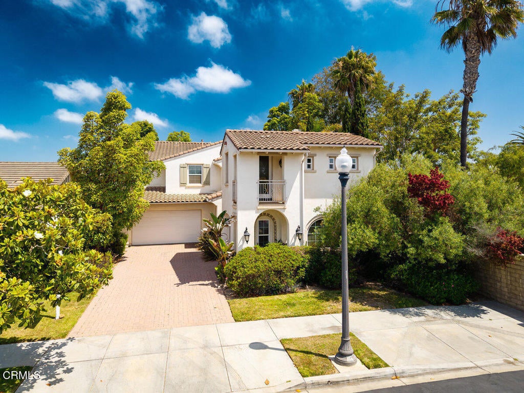 Photo of Listing #V1-31379