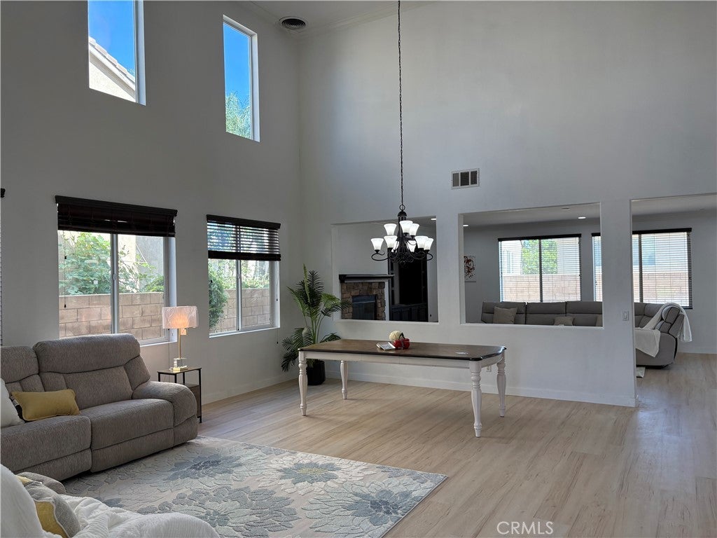 Photo of Listing #WS25168401