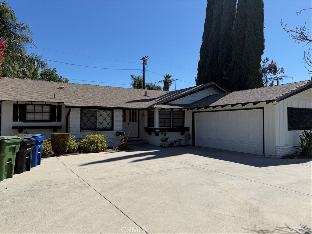 Photo of Listing #SB25168942