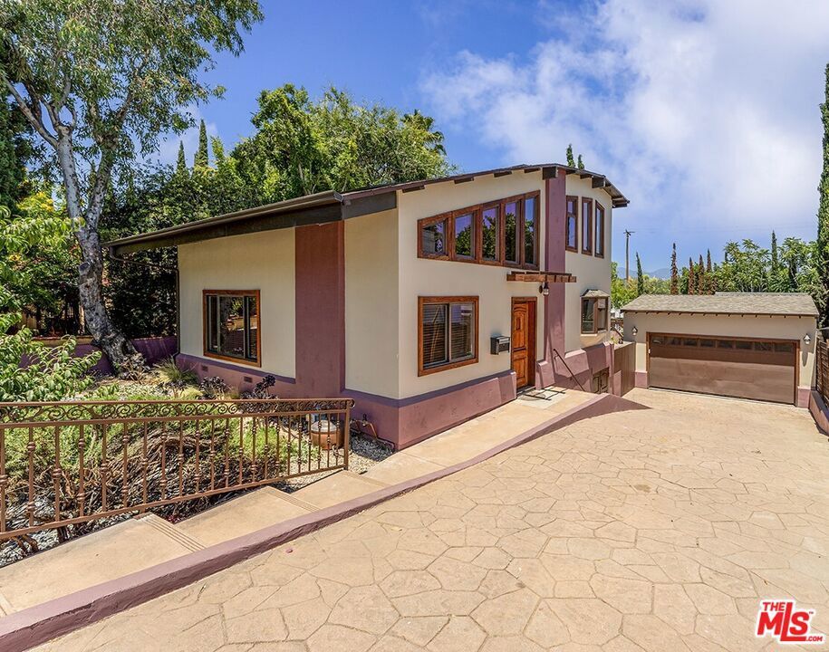 Photo of Listing #25570481