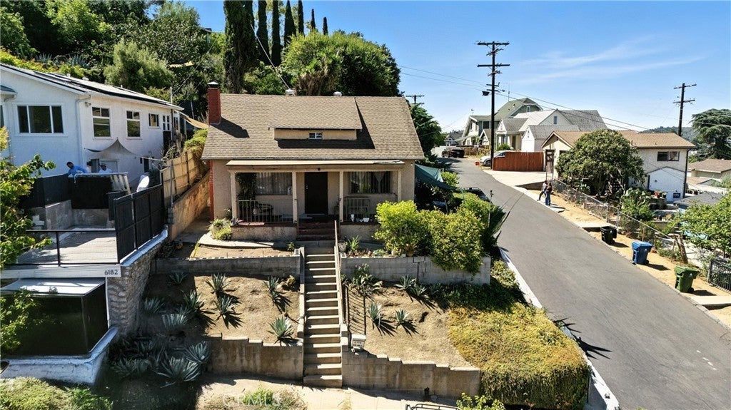 Photo of Listing #MB25161878