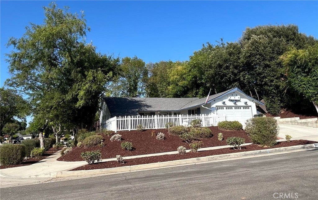 Photo of Listing #CV25163167