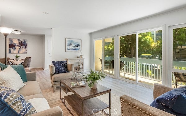 824 Camino Real 101, Redondo Beach.