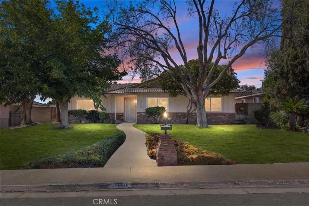 Photo of Listing #SR25169595