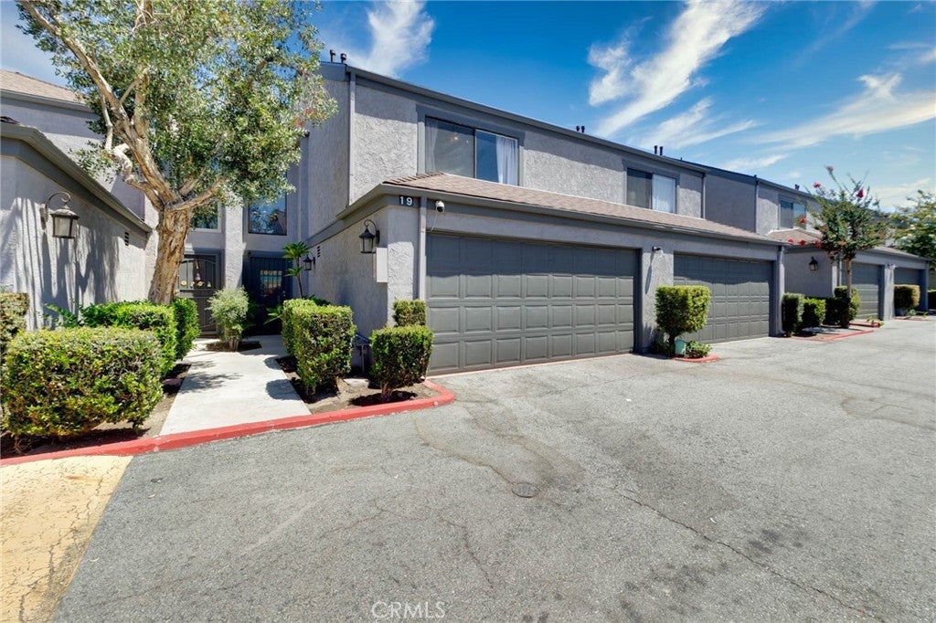 Photo of Listing #CV25169879