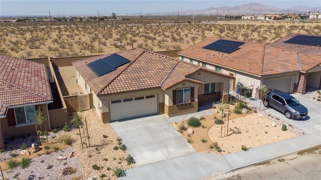 Photo of Listing #IV25169942