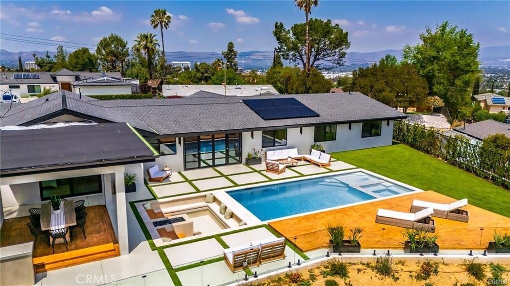 Photo of Listing #SR25169235