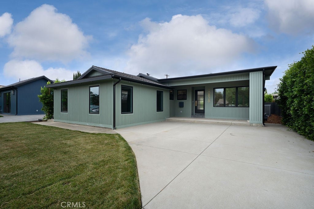 Photo of Listing #DW25170008