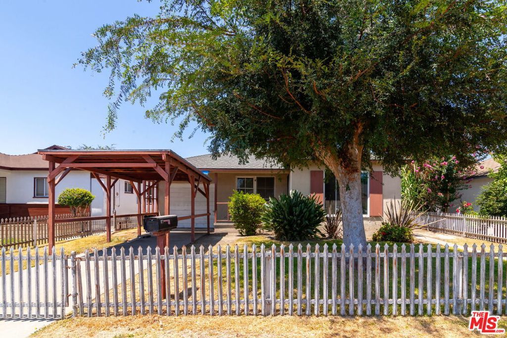 Photo of Listing #25570927