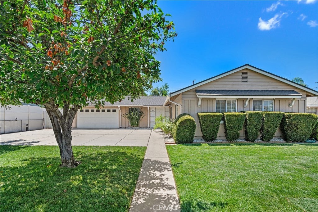 Photo of Listing #SR25169881