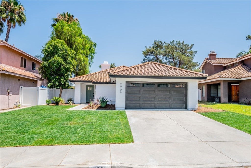 Photo of Listing #CV25164695