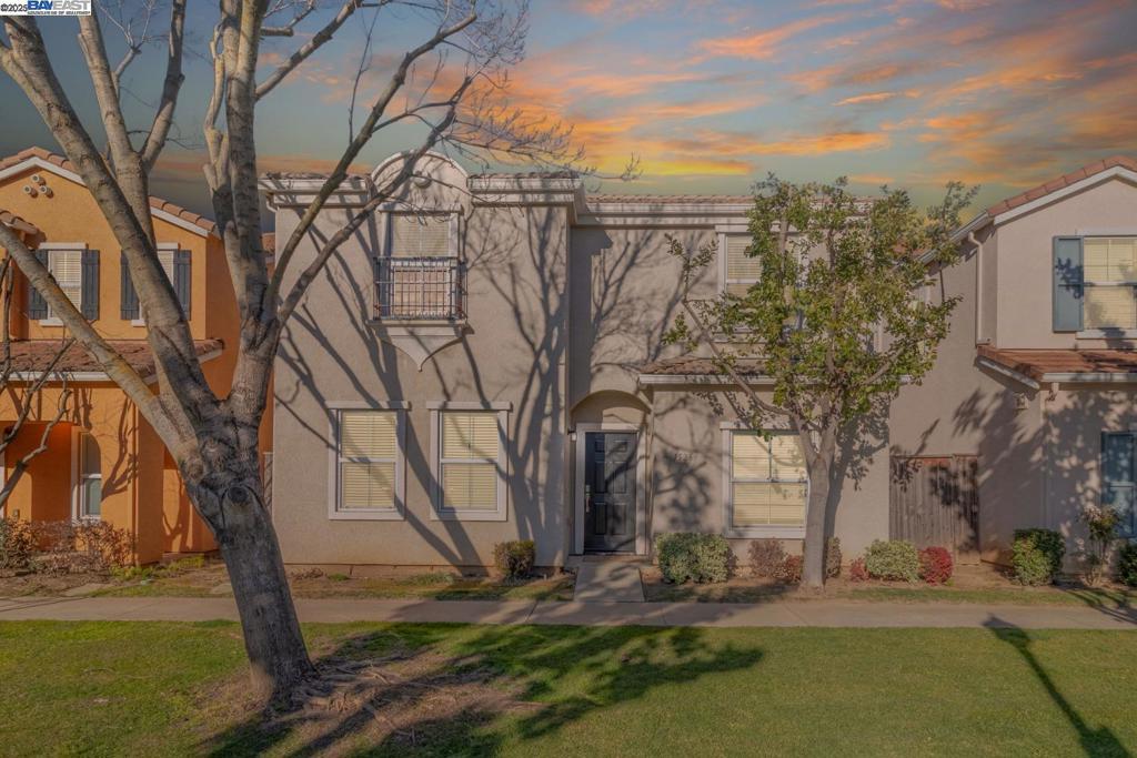 Photo of Listing #41106455