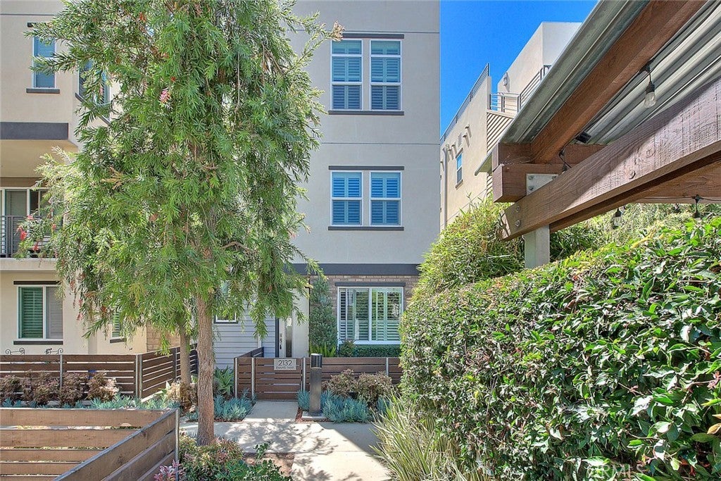 Photo of Listing #OC25169466