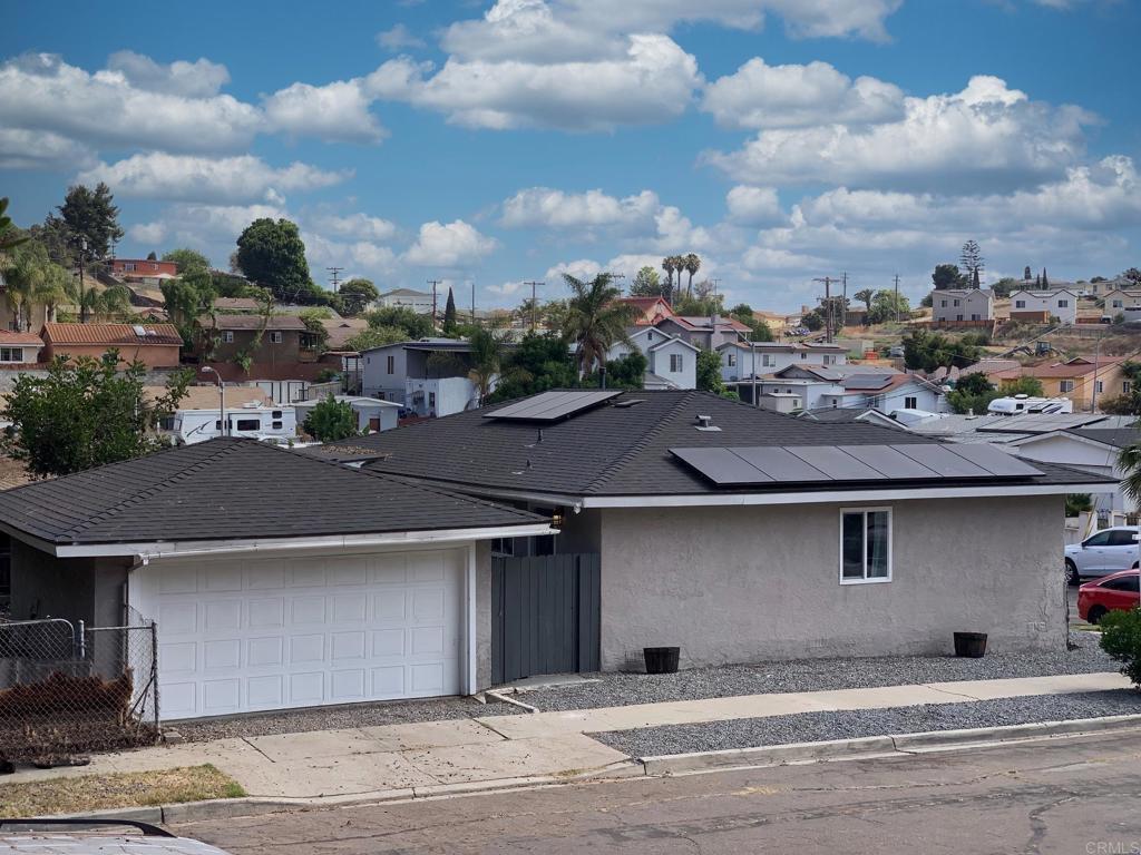 Photo of Listing #PTP2505774