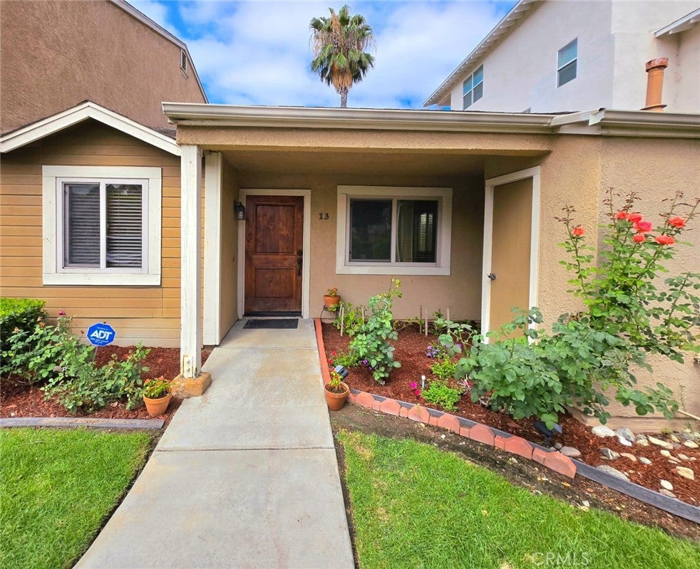 Photo of Listing #CV25171039