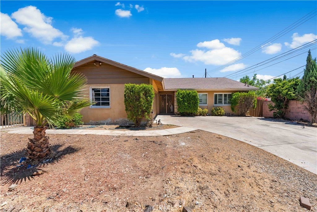 Photo of Listing #DW25171188