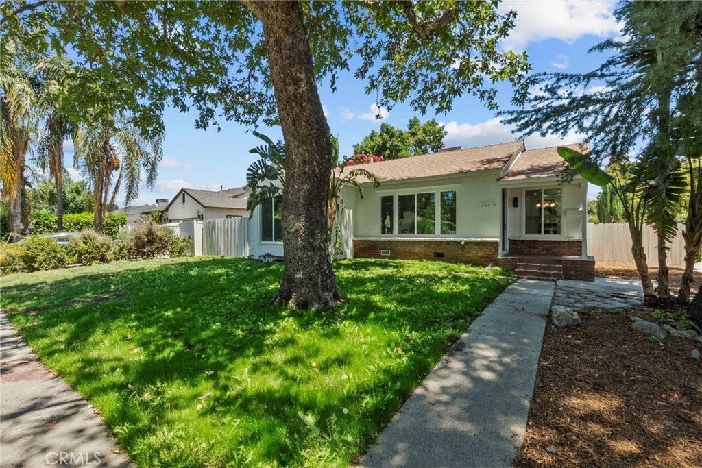 Photo of Listing #SR25167540