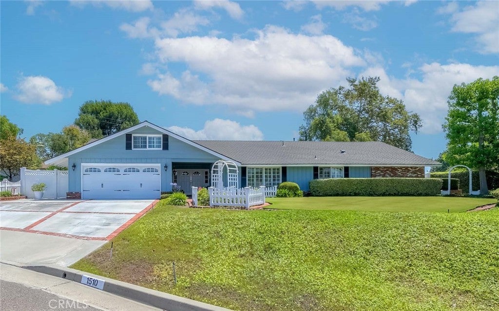 Photo of Listing #PW25170035