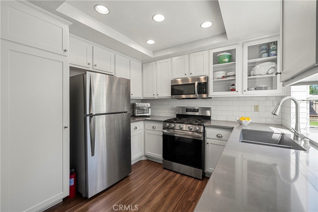 Photo of Listing #SR25171623