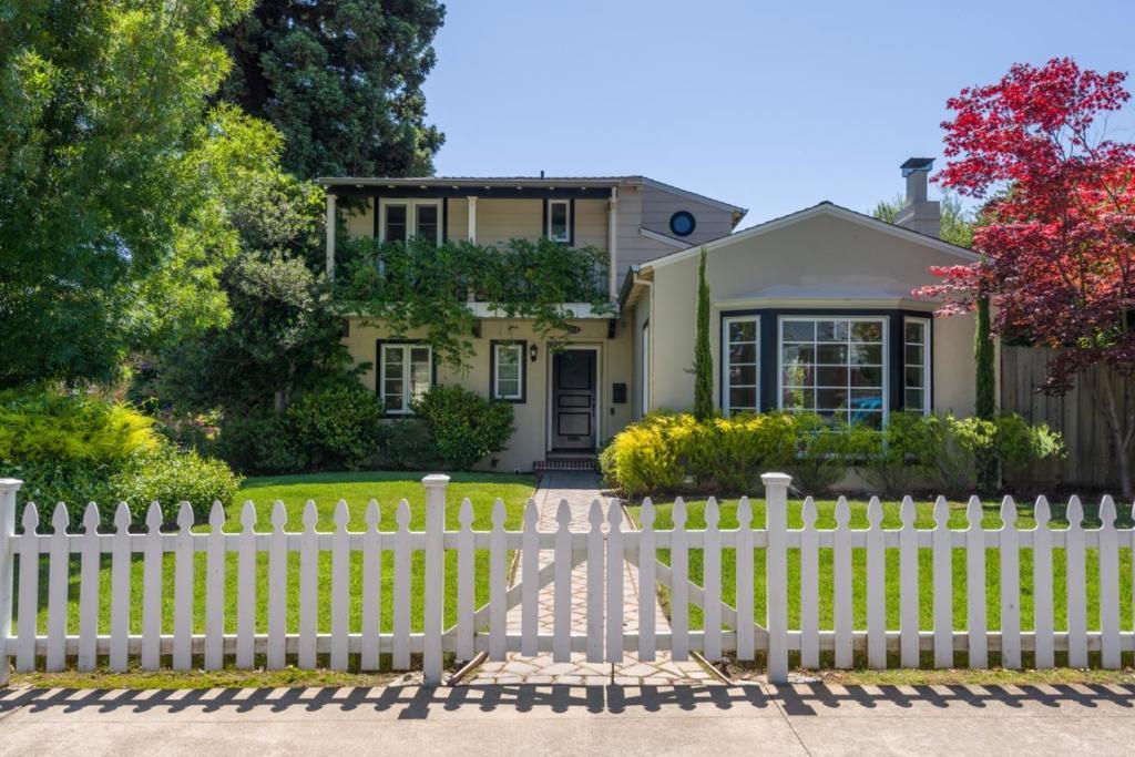 Photo of Listing #ML82009326