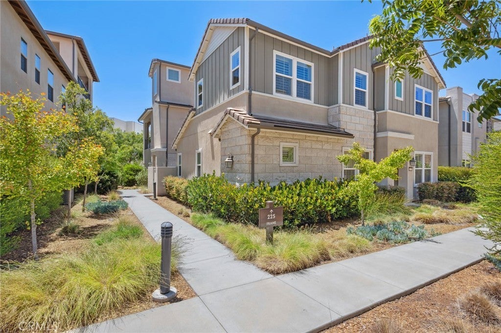 Photo of Listing #OC25171854