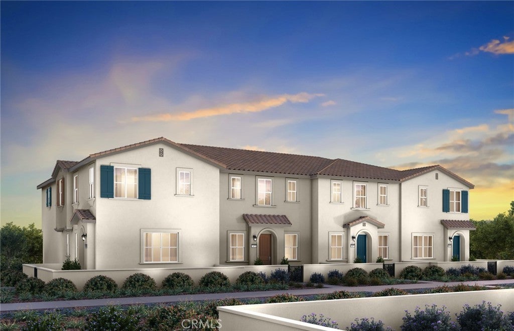 Photo of Listing #IV25172148