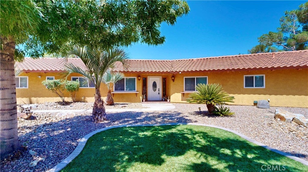 Photo of Listing #IV25171681