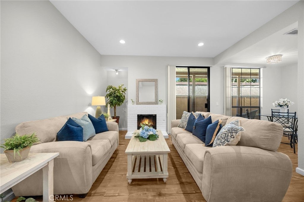 Photo of Listing #PW25172130