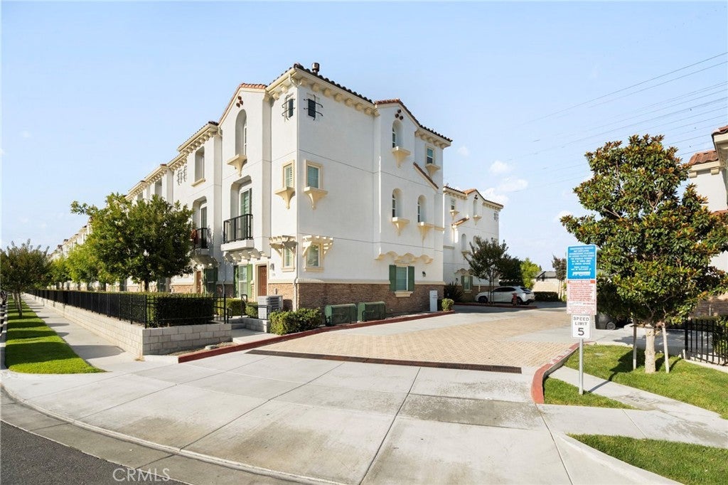 Photo of Listing #PW25172623