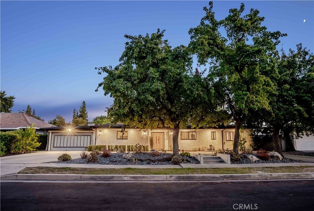 Photo of Listing #SR25172145