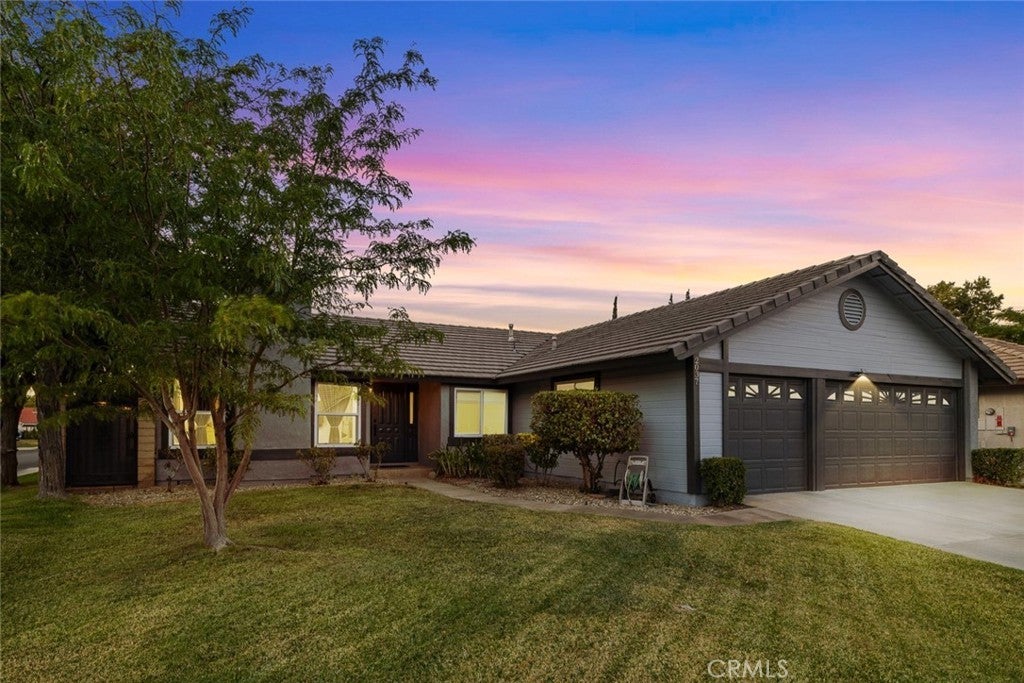 Photo of Listing #SR25172696