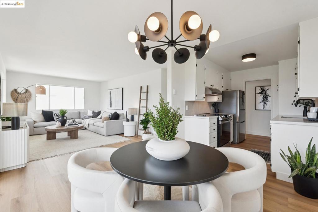 Photo of Listing #41106715