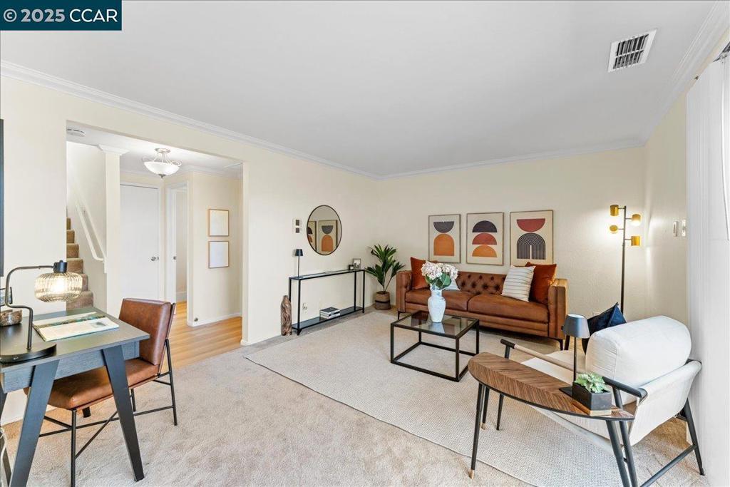 Photo of Listing #41106733