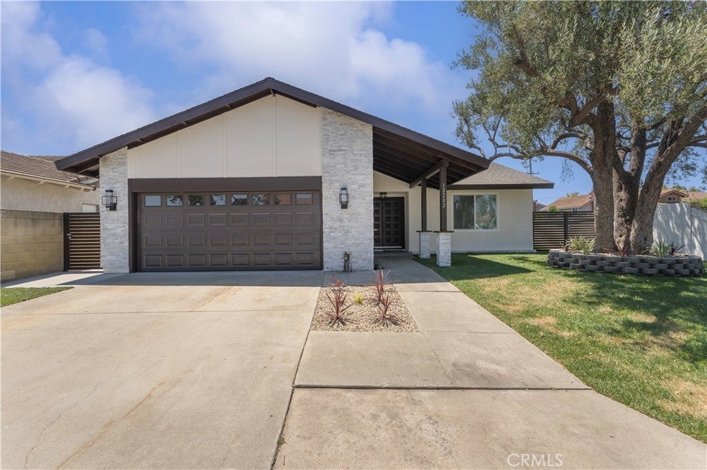 Photo of Listing #RS25172908