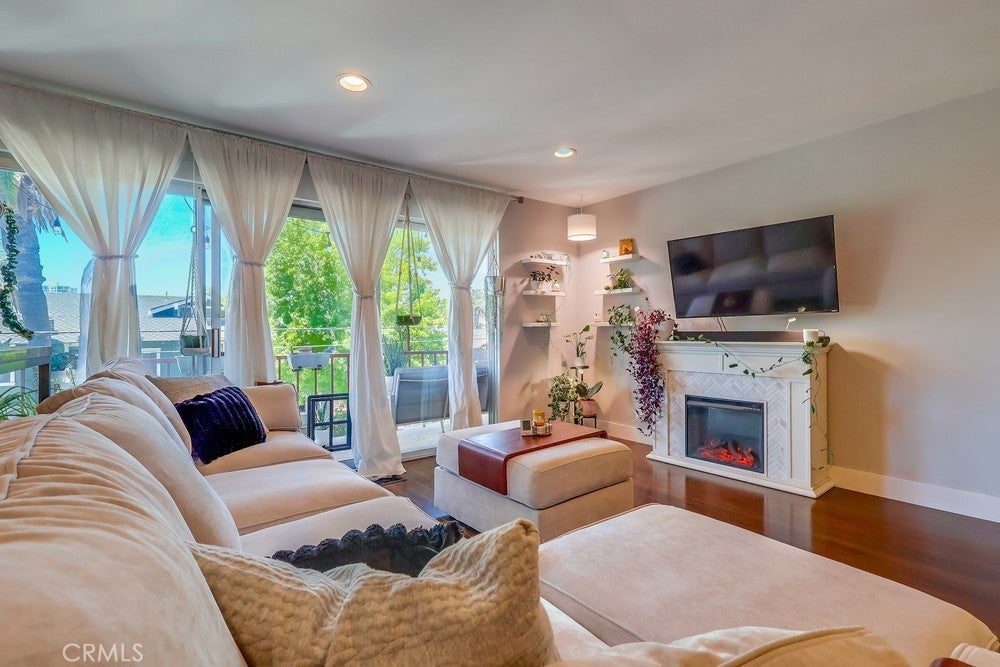 Photo of Listing #PW25171476