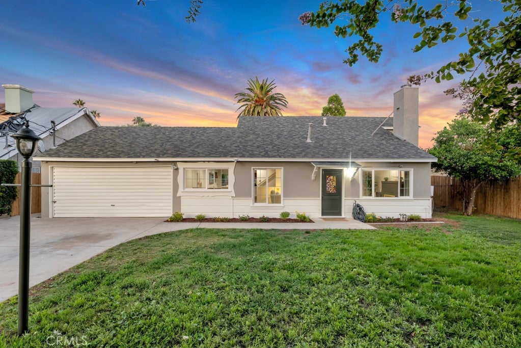 Photo of Listing #SR25172315