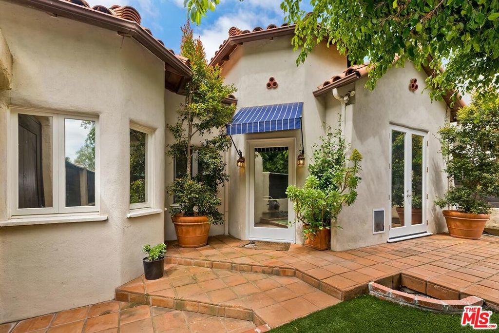 Photo of Listing #25572425