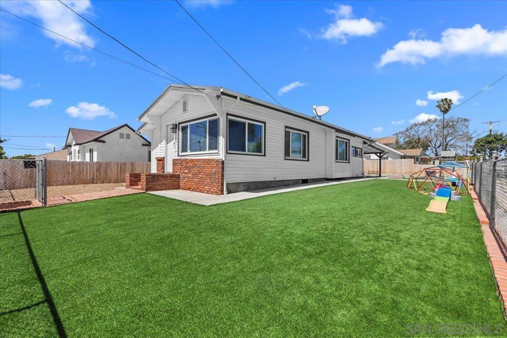 Photo of Listing #250035087SD