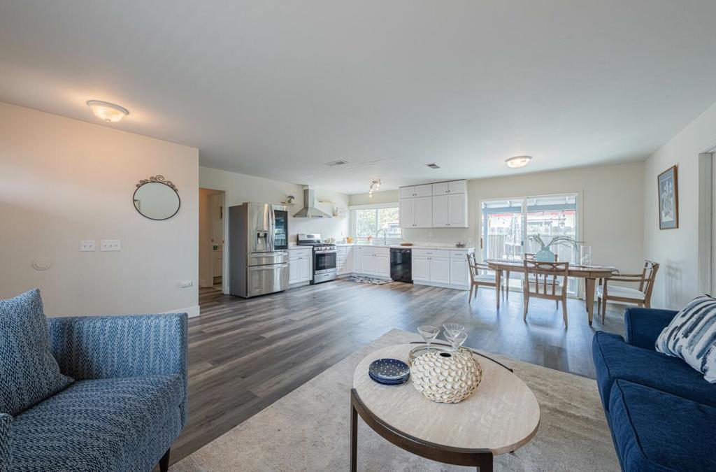 Photo of Listing #ML82012745