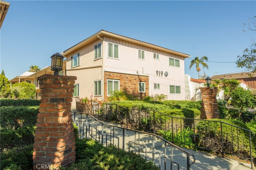 Photo of Listing #MB25173201