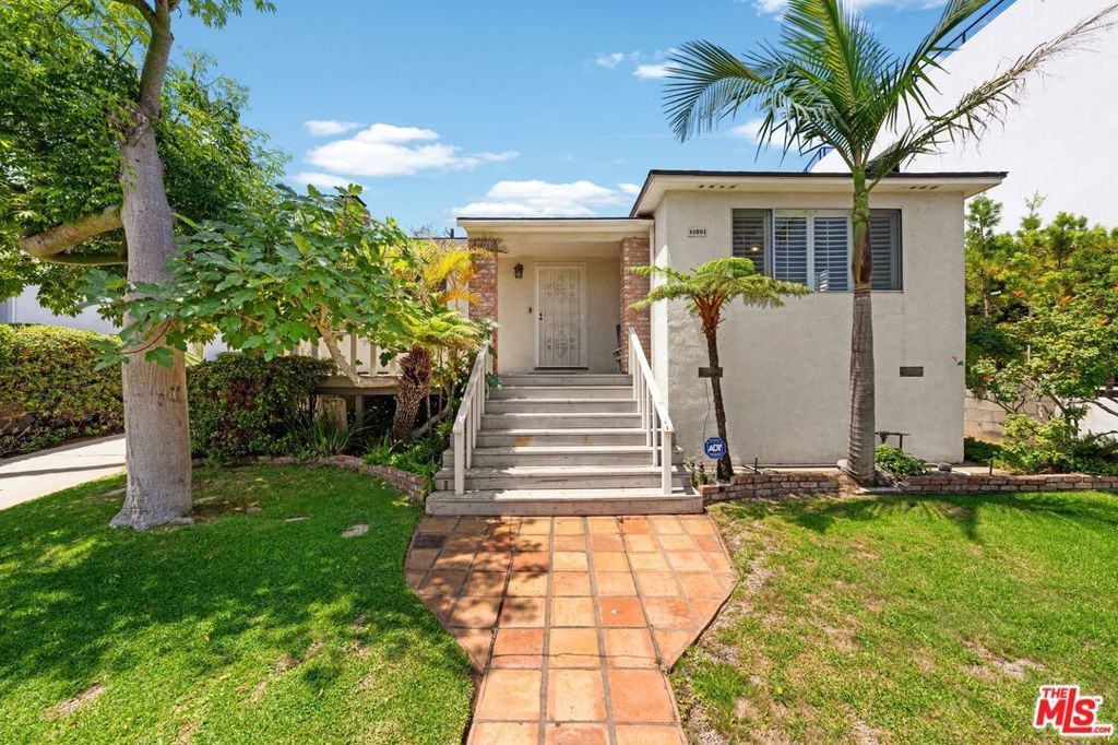 Photo of Listing #25572043