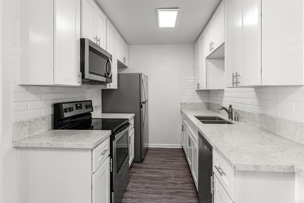 Photo of Listing #PTP2505850