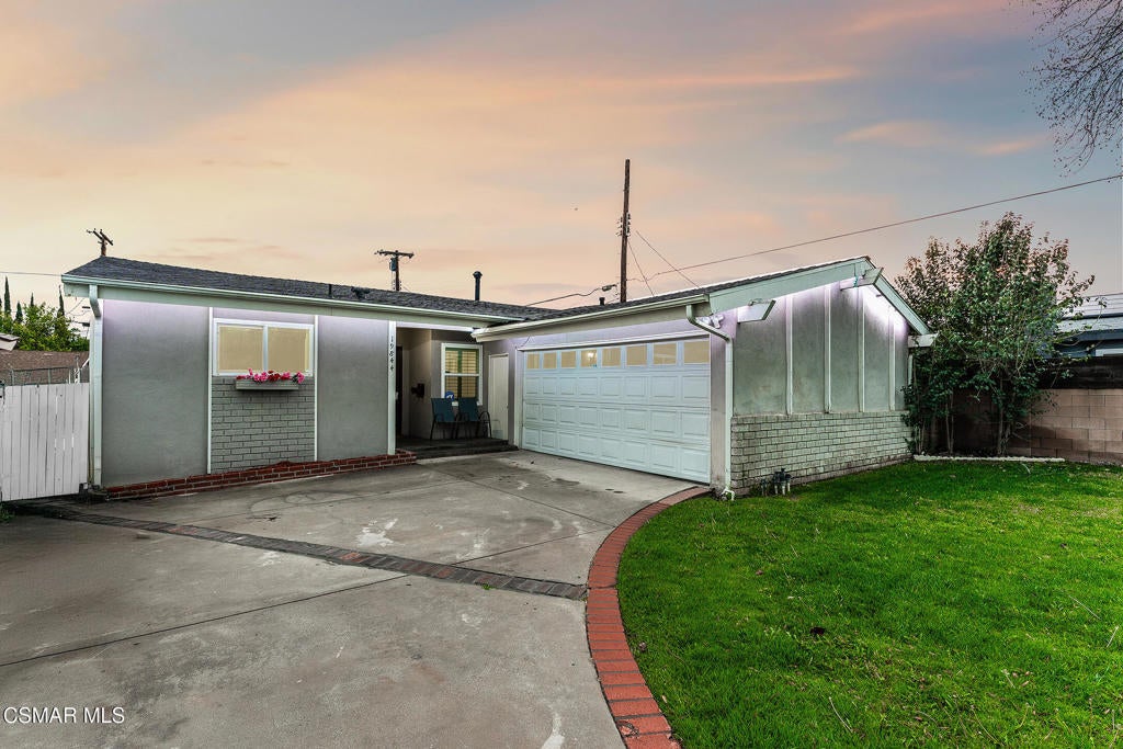 Photo of Listing #225003925