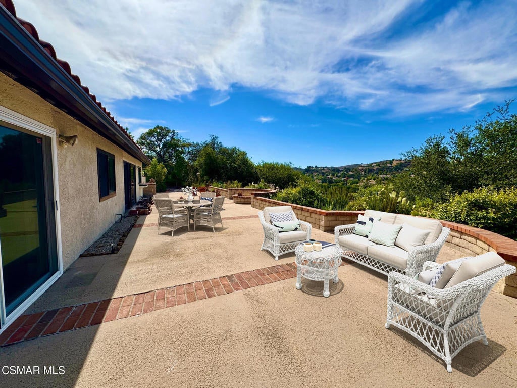 Photo of Listing #225003928