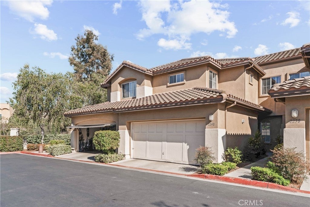 Photo of Listing #SR25173502